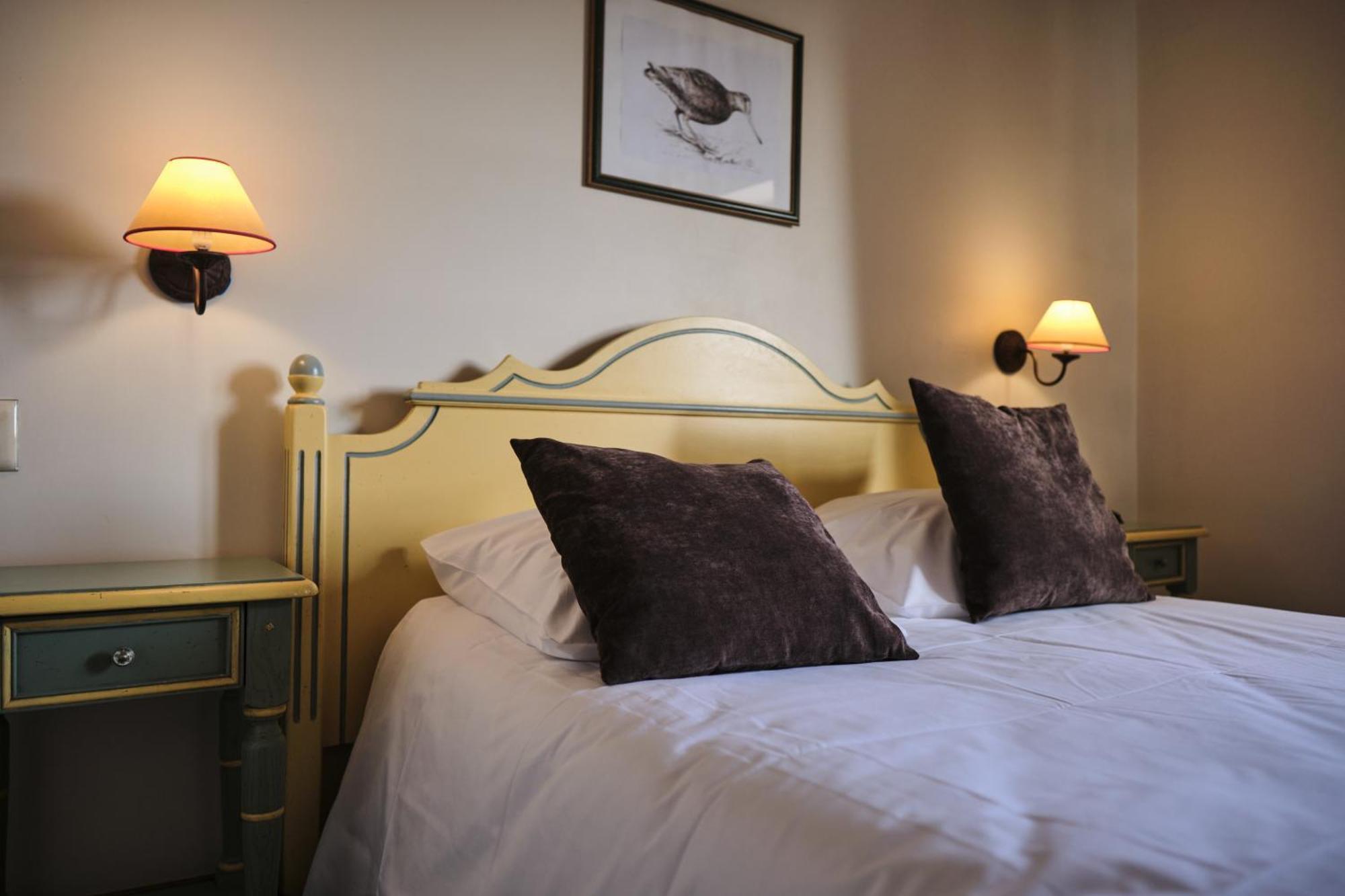 Hostellerie De La Tour D'Auxois Saulieu Kültér fotó