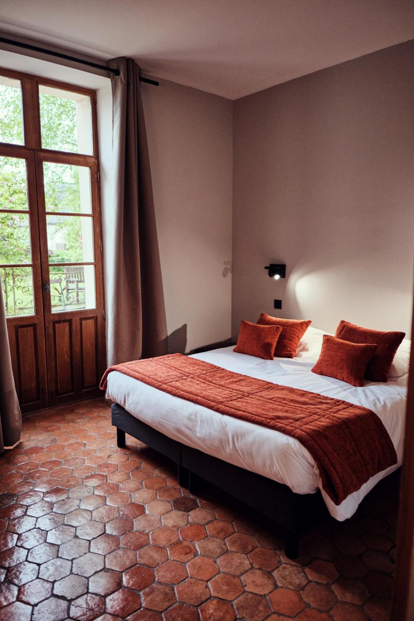 Hostellerie De La Tour D'Auxois Saulieu Kültér fotó
