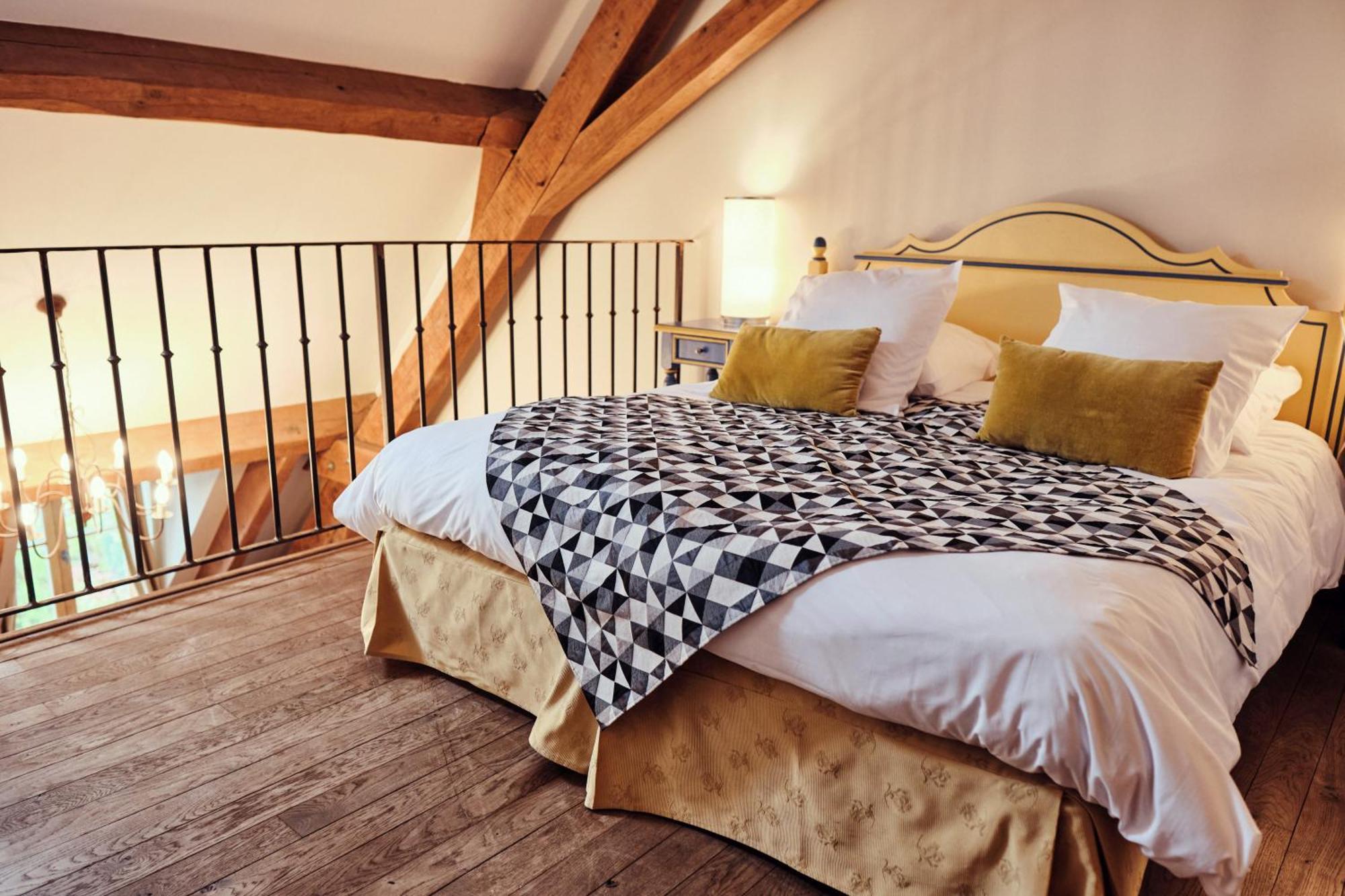Hostellerie De La Tour D'Auxois Saulieu Kültér fotó