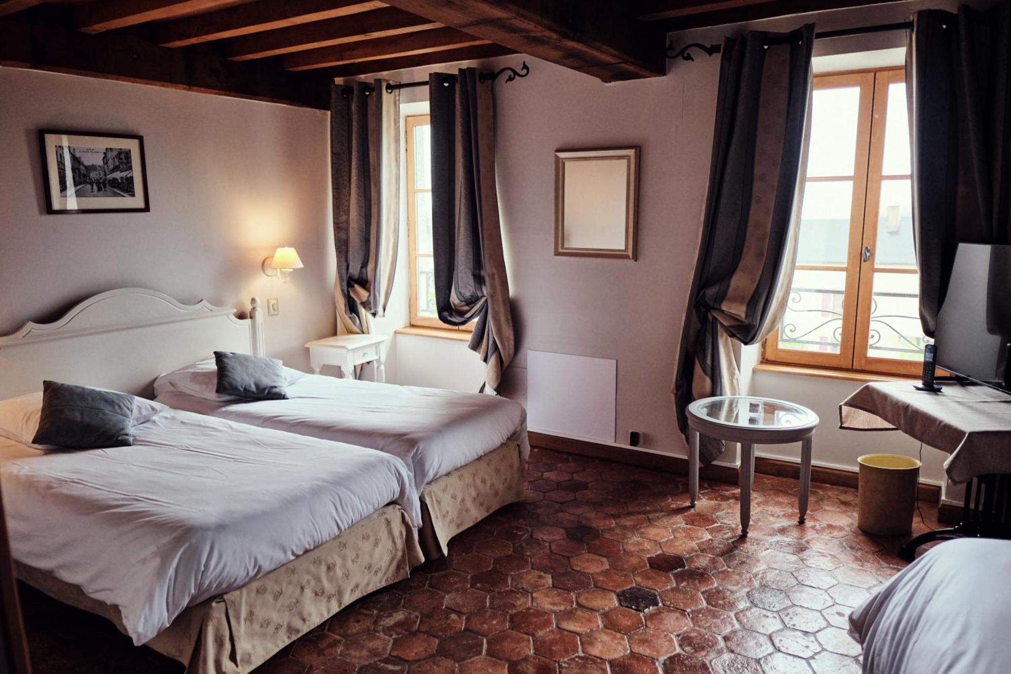 Hostellerie De La Tour D'Auxois Saulieu Kültér fotó