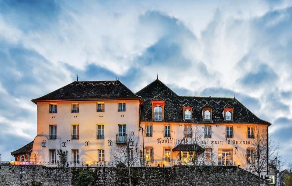 Hostellerie De La Tour D'Auxois Saulieu Kültér fotó